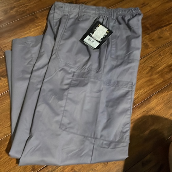 Wonder Medical Scrubs NEW - Picture 7 of 10